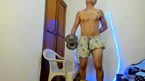 Snapshot of maaster420 chatting on November 27, 2025, 1:29 am itgram pezlo josue online show from November 27, 2025, 1:29 am