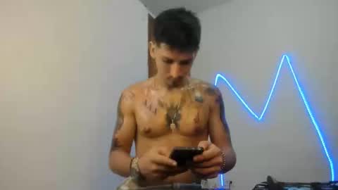 itgram pezlo josue online show from February 9, 2026, 9:41 pm