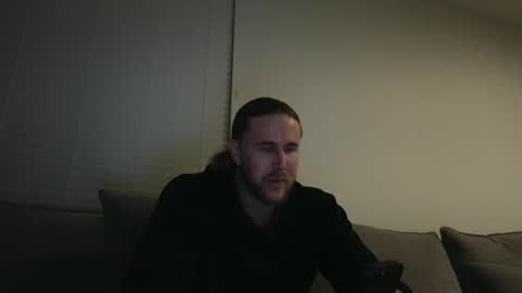 Snapshot of mac_drew chatting on February 18, 2025, 6:15 am mac_drew online show from February 18, 2025, 6:15 am