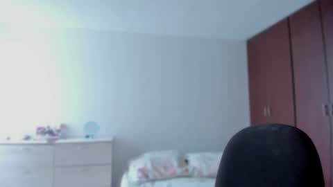 Snapshot of macarenax chatting on December 11, 2024, 8:07 pm Maca online show from December 11, 2024, 8:07 pm