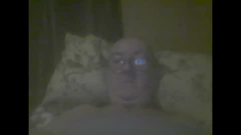 macbewdekan25 online show from November 23, 2025, 10:37 am