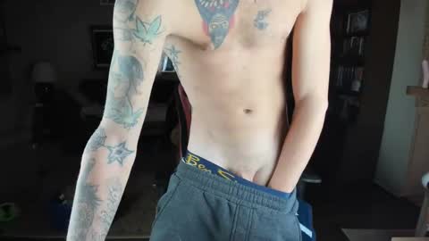 Snapshot of machinecumkelly69 chatting on January 10, 2025, 3:29 am machinecumkelly69 online show from January 10, 2025, 3:29 am