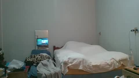 Snapshot of machoalex chatting on January 3, 2025, 9:58 am MACHOLIVRE online show from January 3, 2025, 9:58 am