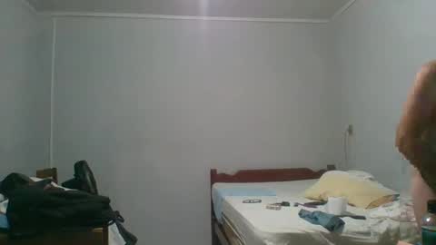 Snapshot of machoalex chatting on February 5, 2025, 7:07 am MACHOLIVRE online show from February 5, 2025, 7:07 am