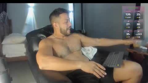 Snapshot of machohandsome chatting on November 10, 2025, 9:08 am Javier papichulo master how do you want online show from November 10, 2025, 9:08 am