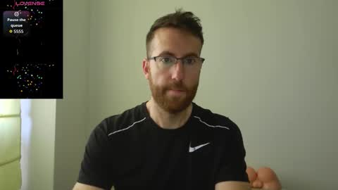 Snapshot of machohiberiko chatting on December 18, 2025, 8:42 am Jota online show from December 18, 2025, 8:42 am