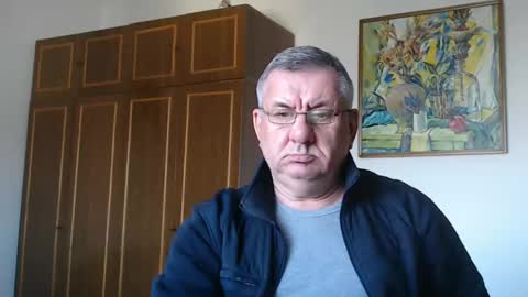 Macho online show from March 6, 2025, 11:58 am