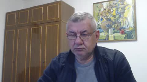 Macho online show from October 19, 2025, 2:50 pm