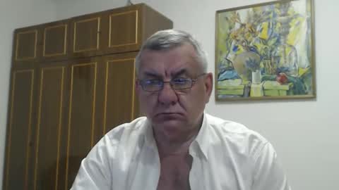 Macho online show from December 16, 2025, 6:35 pm