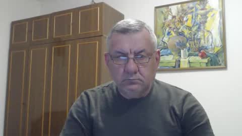 Macho online show from February 22, 2026, 4:16 pm