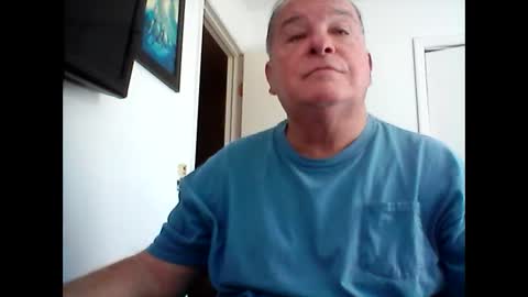 mackdocc001 online show from December 3, 2024, 8:50 pm