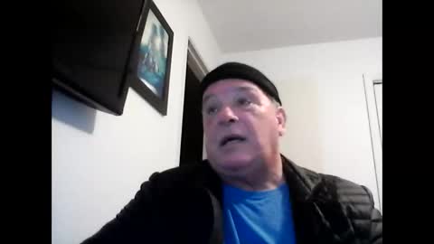 mackdocc001 online show from December 26, 2024, 9:37 pm