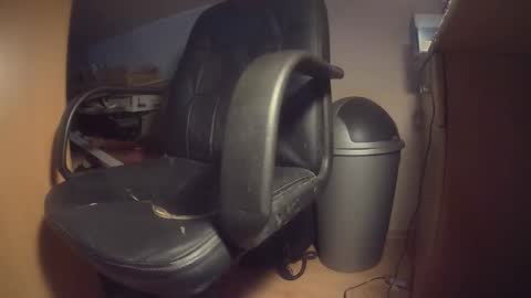 Makan online show from December 14, 2025, 7:40 pm