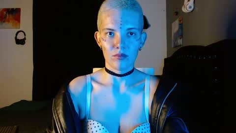 Noah Askew online show from November 30, 2025, 12:25 am