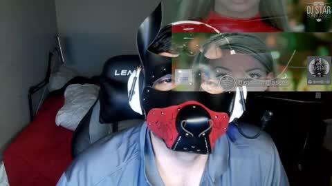 mad_dawg89 online show from March 2, 2025, 5:36 pm