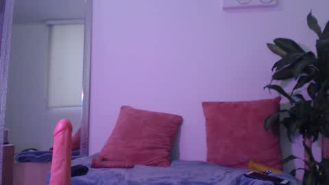 Snapshot of mad_licia chatting on April 15, 2026, 10:21 pm mad_licia online show from April 15, 2026, 10:21 pm