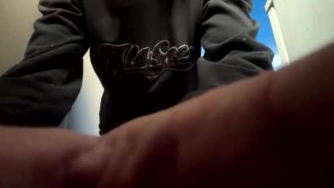 Snapshot of mada12340987 chatting on December 3, 2025, 1:09 pm mada12340987 online show from December 3, 2025, 1:09 pm