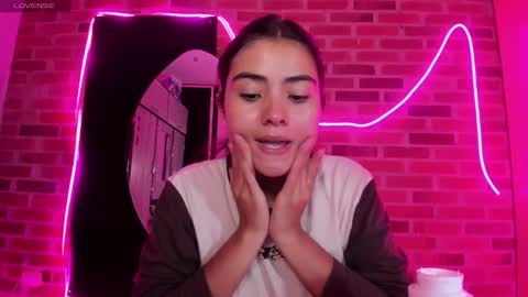 Snapshot of maddie_kim chatting on October 13, 2025, 3:50 am M A D D I E K I M online show from October 13, 2025, 3:50 am