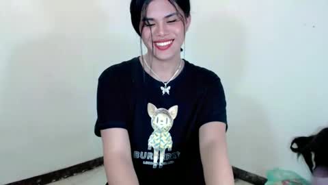 Snapshot of maddiejackson chatting on January 22, 2025, 6:20 pm Im ZY DONT FORGET TO FOLLOW ME - online show from January 22, 2025, 6:20 pm