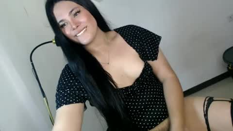 Im ZY DONT FORGET TO FOLLOW ME - online show from June 25, 2026, 6:07 am