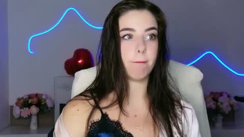 Snapshot of maddieperezz chatting on June 25, 2026, 8:46 pm maddieperezz online show from June 25, 2026, 8:46 pm