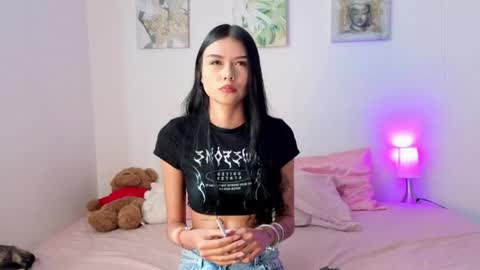 maddiexcooper online show from April 29, 2026, 8:26 pm