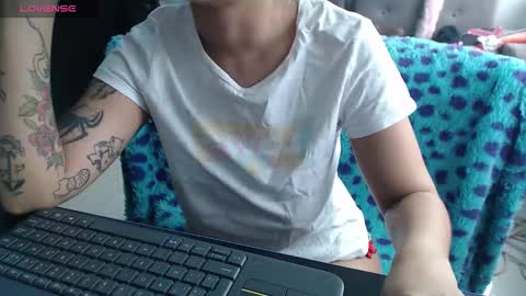 Snapshot of maddiie_and_clyde chatting on March 3, 2026, 2:12 pm maddiie and clyde online show from March 3, 2026, 2:12 pm