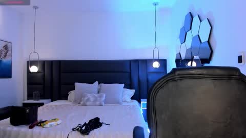 Maddison online show from September 14, 2025, 3:49 am