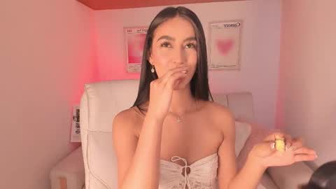 Snapshot of maddy_bronw chatting on March 16, 2026, 10:14 pm Maddy online show from March 16, 2026, 10:14 pm