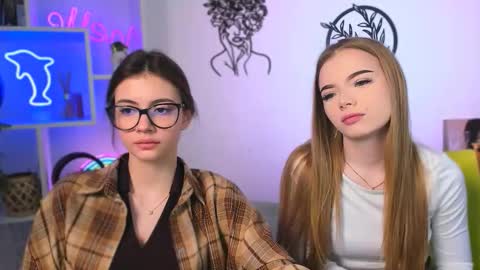 Snapshot of maddy_moah chatting on March 12, 2026, 5:57 am maddy moah online show from March 12, 2026, 5:57 am