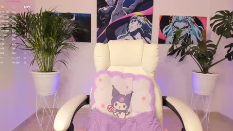 Snapshot of maddy_uwu chatting on December 2, 2024, 10:07 am maddy_uwu online show from December 2, 2024, 10:07 am