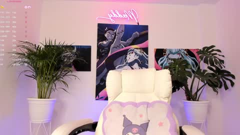 Snapshot of maddy_uwu chatting on December 23, 2024, 2:02 am maddy_uwu online show from December 23, 2024, 2:02 am