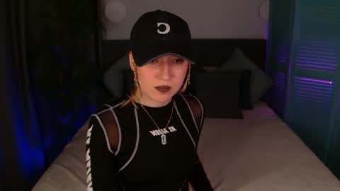 maddygarcia online show from October 14, 2025, 10:54 pm