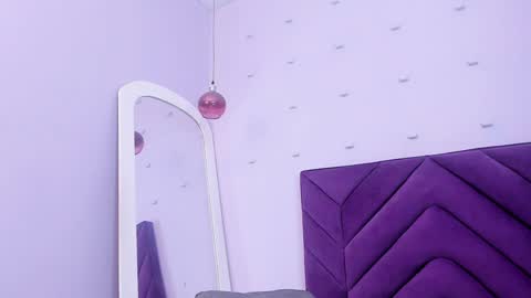 Snapshot of maddyjohnsonn chatting on February 2, 2025, 9:40 am maddyjohnsonn online show from February 2, 2025, 9:40 am