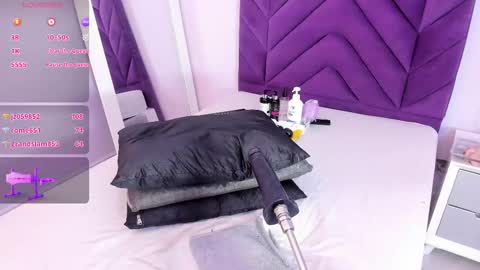 Snapshot of maddyjohnsonn chatting on March 2, 2025, 9:42 am maddyjohnsonn online show from March 2, 2025, 9:42 am