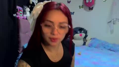sofia online show from May 5, 2026, 9:06 am