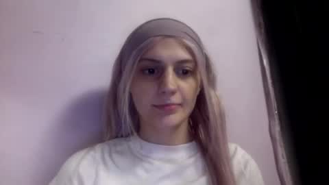 madeline online show from September 29, 2025, 4:50 am