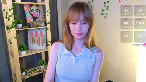 Snapshot of madelishalvay chatting on May 29, 2026, 5:22 pm Hey Hey my name Victoria online show from May 29, 2026, 5:22 pm