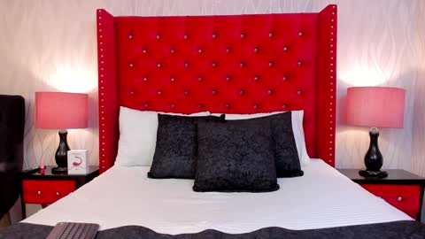 Madelyn Vancee online show from January 9, 2025, 2:18 pm