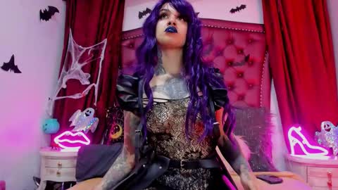 Maddison online show from October 25, 2025, 12:56 pm