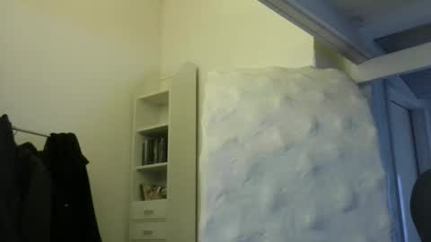 madio1187940 online show from December 16, 2025, 7:35 am