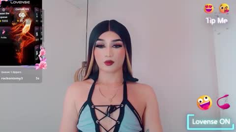 madiso_santiel online show from December 17, 2025, 7:09 pm