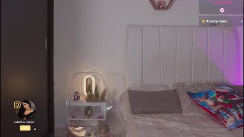 Valentina   1030   530  -  online show from November 21, 2025, 5:50 am