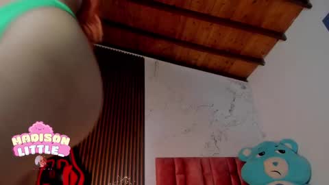 Snapshot of madison_little chatting on February 21, 2025, 1:11 pm Melissa 700 1400 -5 online show from February 21, 2025, 1:11 pm