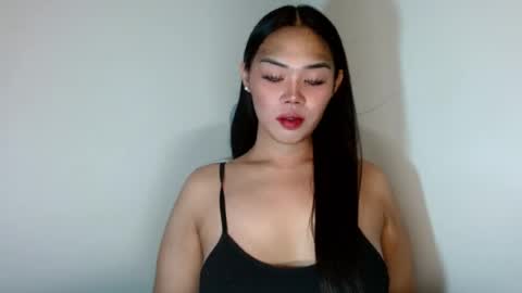 Snapshot of madison_lucks chatting on July 24, 2026, 5:27 am hi im your lovely madison online show from July 24, 2026, 5:27 am