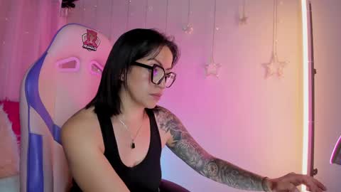 Snapshot of madison_mayer chatting on March 5, 2025, 4:57 pm Madison online show from March 5, 2025, 4:57 pm