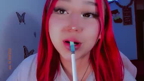 Snapshot of madison_x17 chatting on January 19, 2026, 1:20 am madso x17 online show from January 19, 2026, 1:20 am