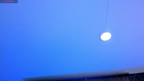 Snapshot of madisonanngel chatting on November 18, 2025, 9:19 pm Madison Angel online show from November 18, 2025, 9:19 pm