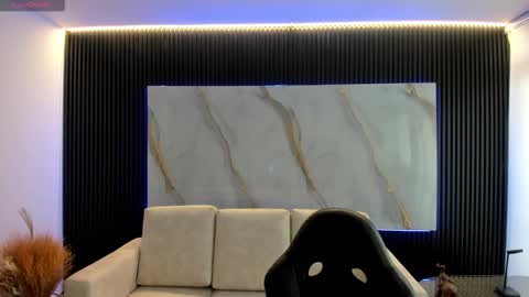 Snapshot of madisonanngel chatting on November 22, 2025, 7:24 pm Madison Angel online show from November 22, 2025, 7:24 pm