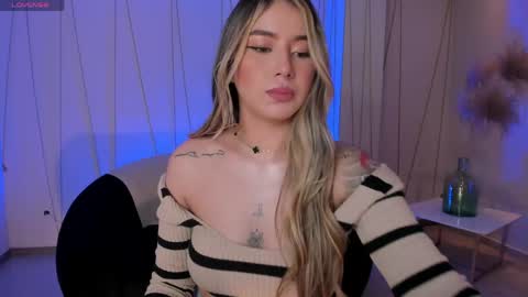 Maddi Collins online show from May 8, 2026, 11:26 am